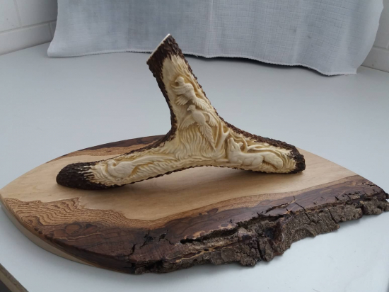 Rezba do jelenieho parohu