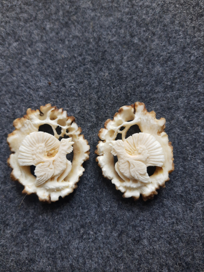 Par hluchanov na sako