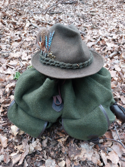 Bez klobúka ani na krok