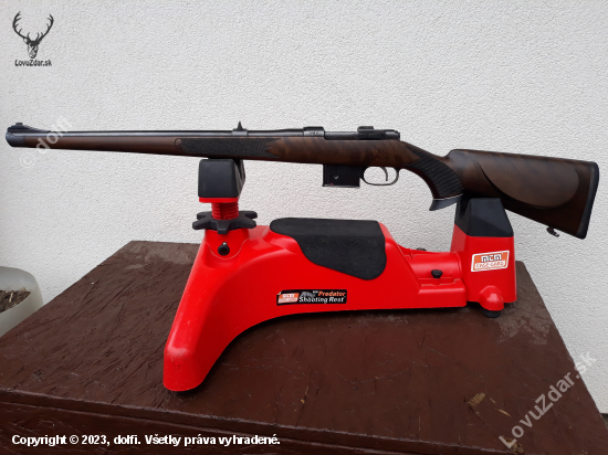 Cz 527 M carbine v novom šate