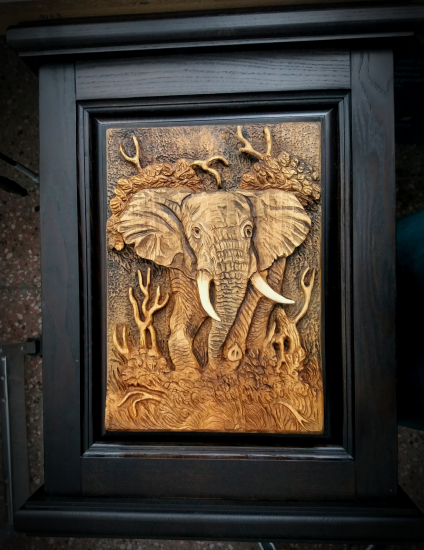 Slon - vyrezávaná ozdobná kazeta