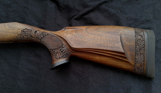 Tvarová úprava a zdobení pažby CZ 550