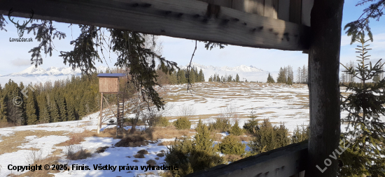 Tu som ešte sedával...