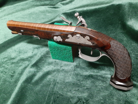 Repase křesadlové pistole, moje práce.