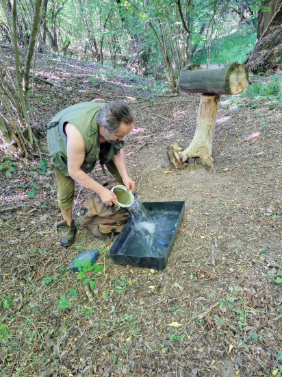 Doplňovanie vody pre zver