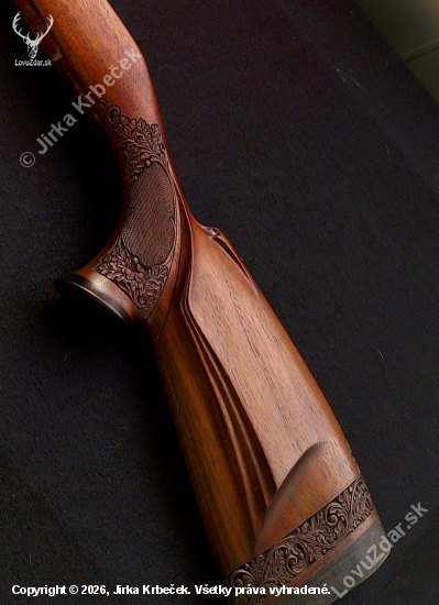 Kompletní přestavba pažby na kulovnici Cz550 , doplněno ebenem a ručně zhotovenými 