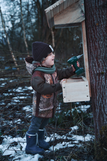 Čo sa chlapček za mladí naučí….