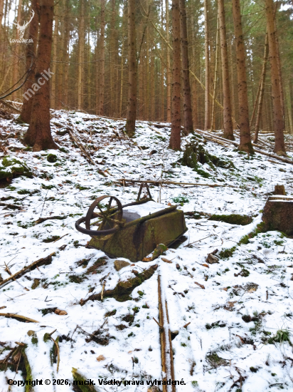 Už zhadzujú -zahadzujú