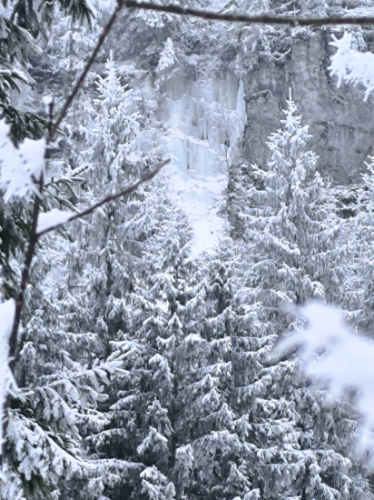 Maskovaný ľadopád.