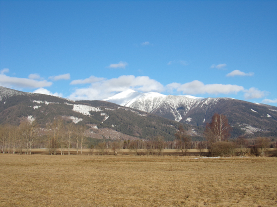 Po snehu už ani pamiatky