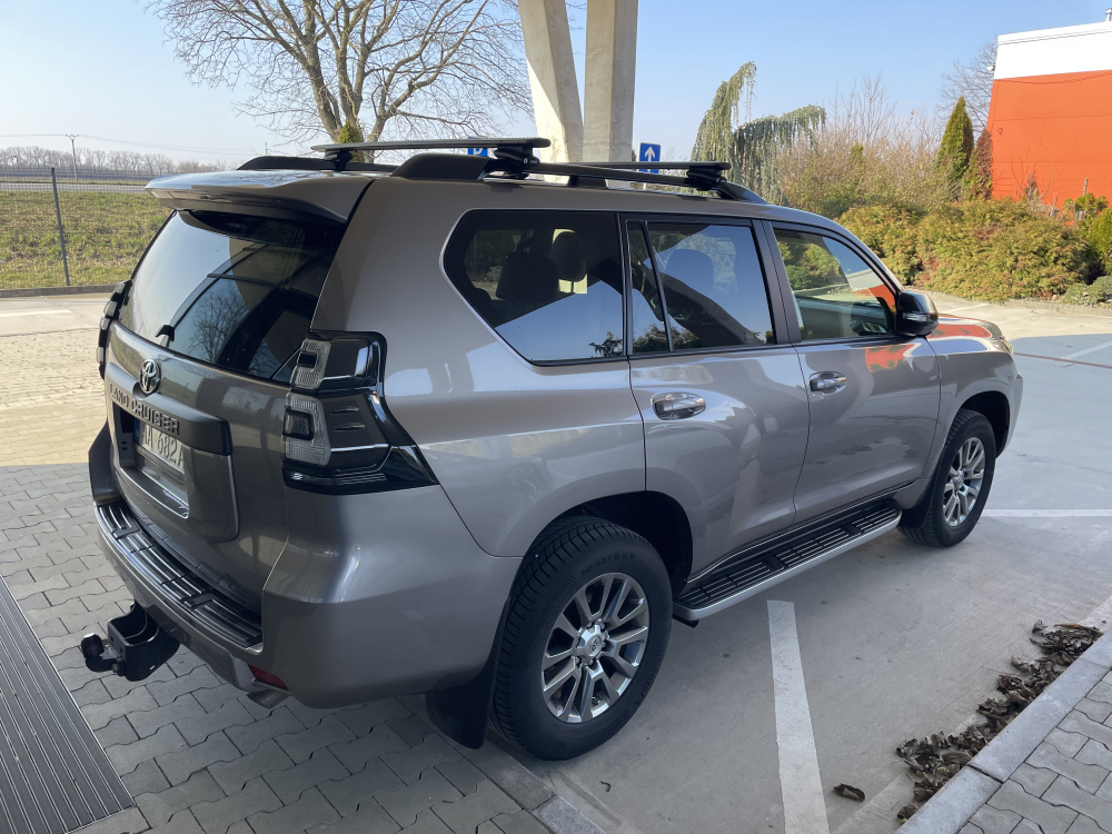 TOYOTA LAND CRUISER MY23 Executive 2,8 D‐4D (204 k)