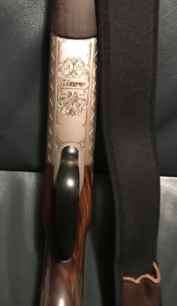 Guľobroková kozlica BLASER BBF 95 LUXUS + RWS + BLASER popruh