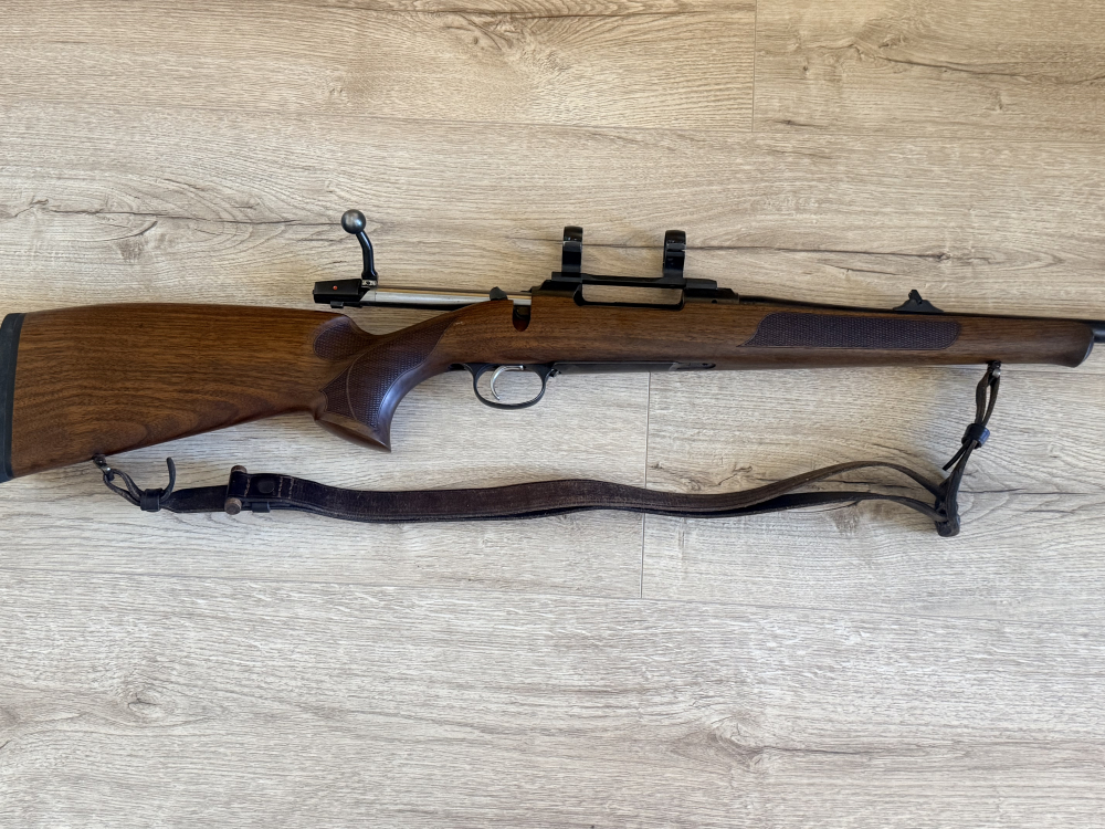 CZ557 lux
